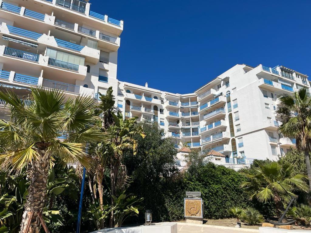 Lyrioshomes Precioso Apartamento Puerto De Estepona Ngoại thất bức ảnh