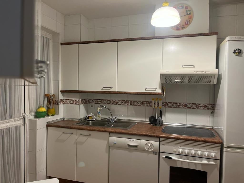 Lyrioshomes Precioso Apartamento Puerto De Estepona Ngoại thất bức ảnh