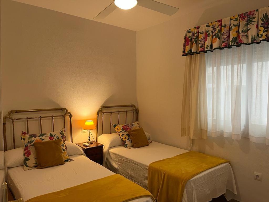 Lyrioshomes Precioso Apartamento Puerto De Estepona Ngoại thất bức ảnh