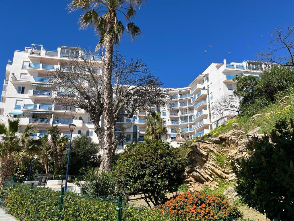 Lyrioshomes Precioso Apartamento Puerto De Estepona Ngoại thất bức ảnh
